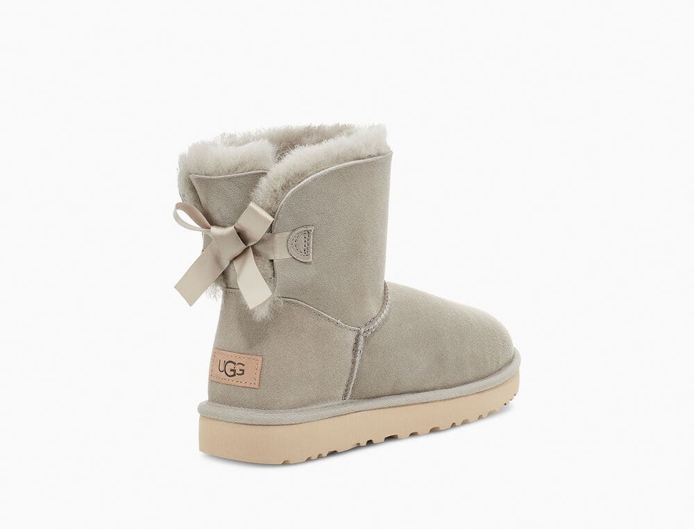 ugg boots bailey bow 2